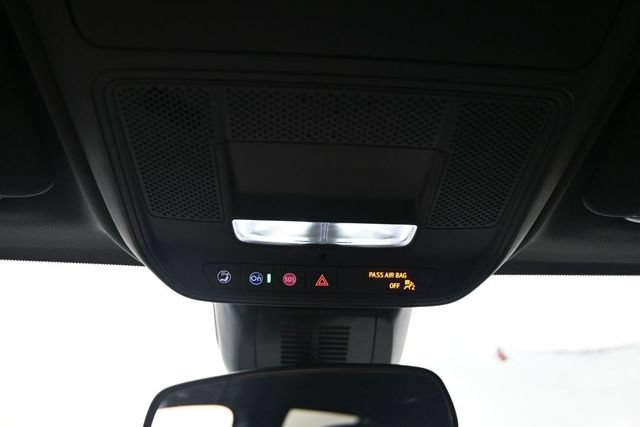 Used 2025 Chevrolet Equinox LT FWD image 31