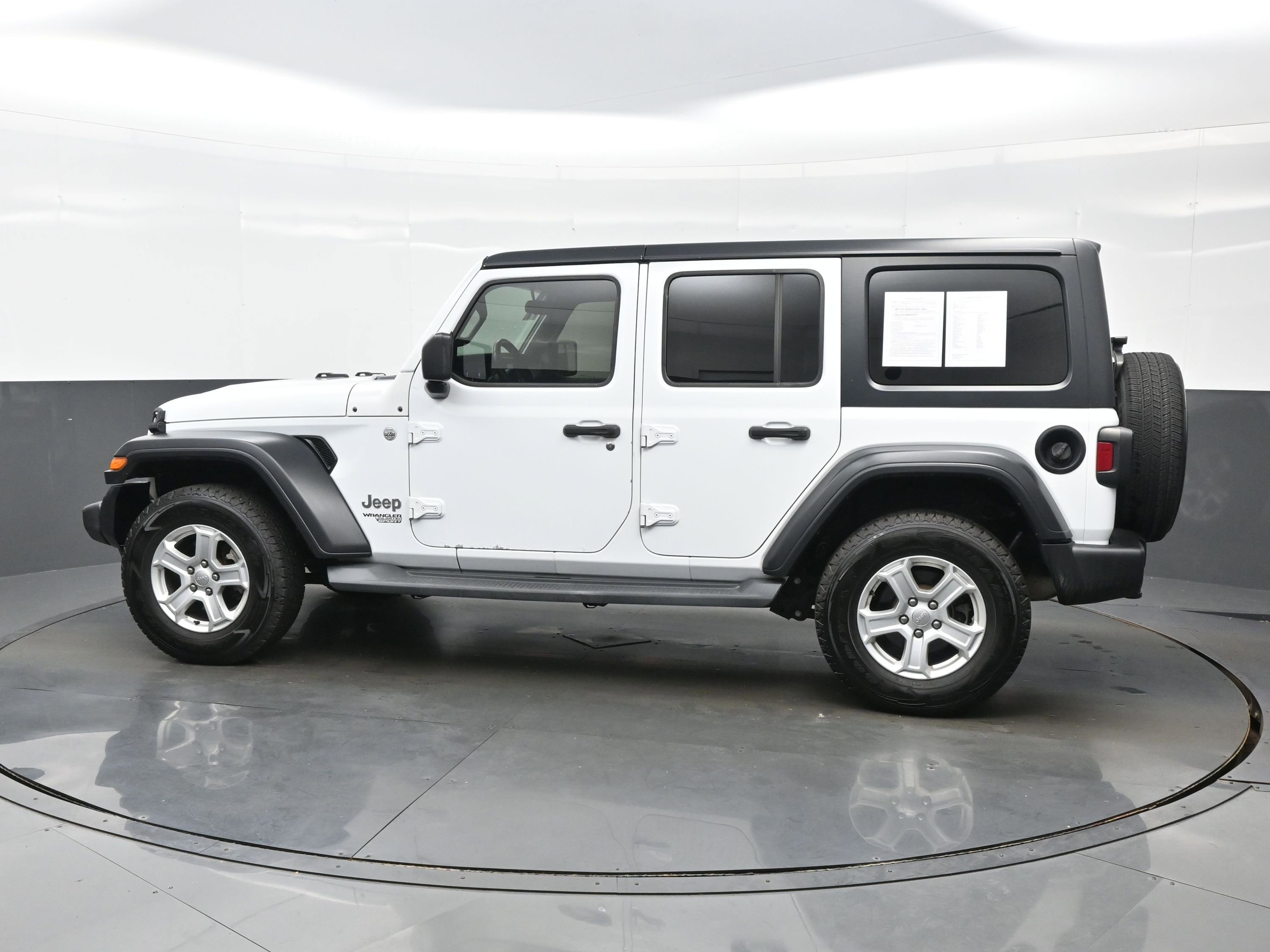 Used 2019 Jeep Wrangler Unlimited Sport S AWD/4WD image 4
