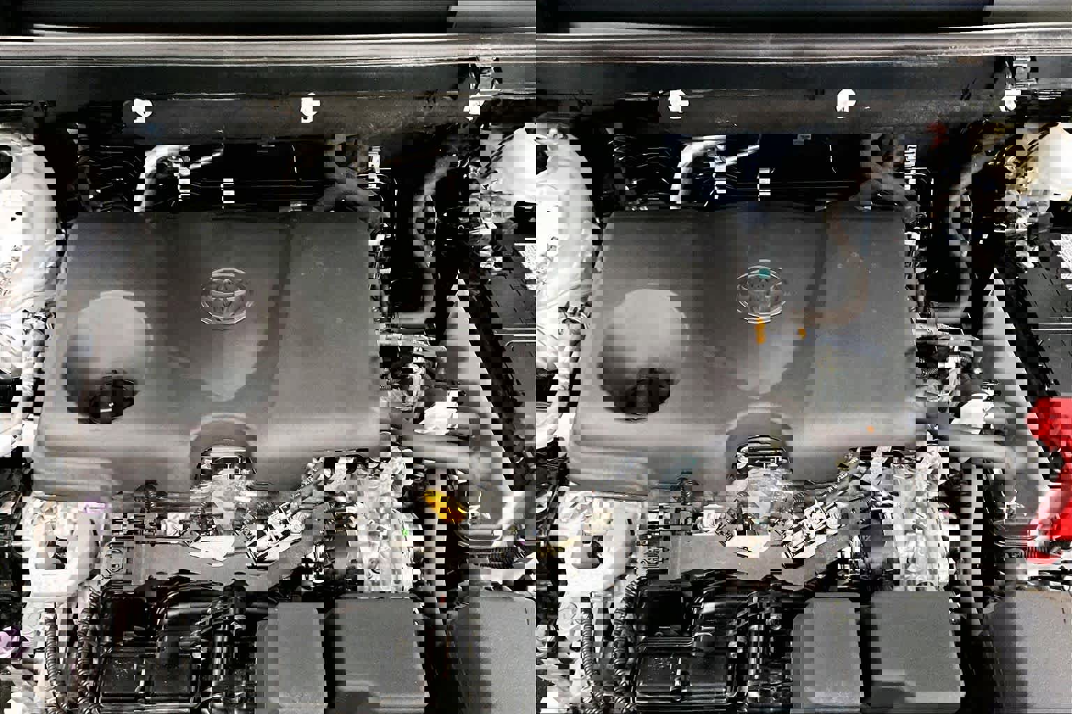 Used 2023 Toyota RAV4 XLE image 31