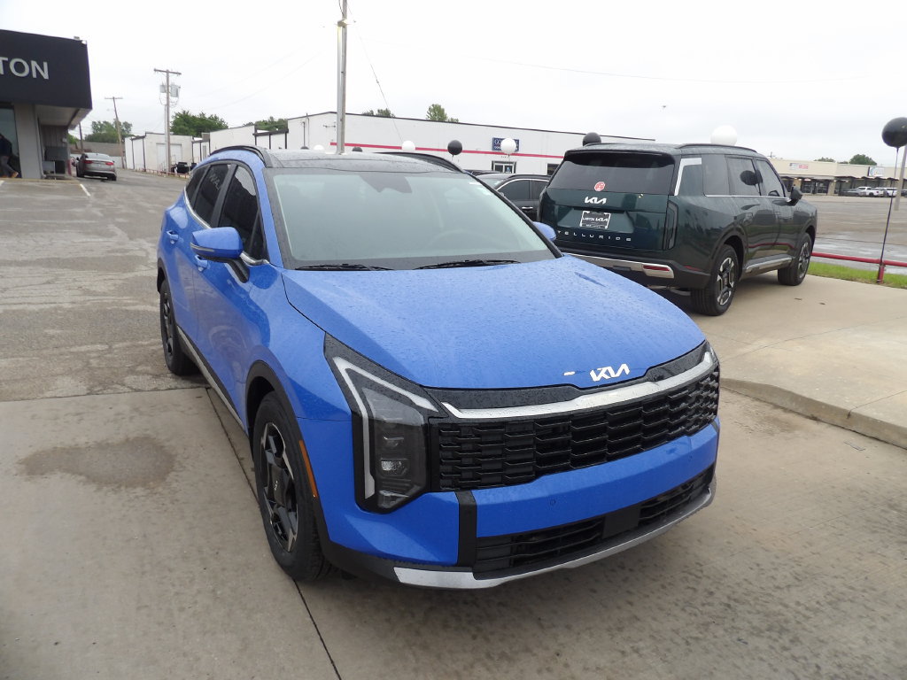 New 2026 Kia Sportage EX w/ EX Panorama Roof Package FWD image 4
