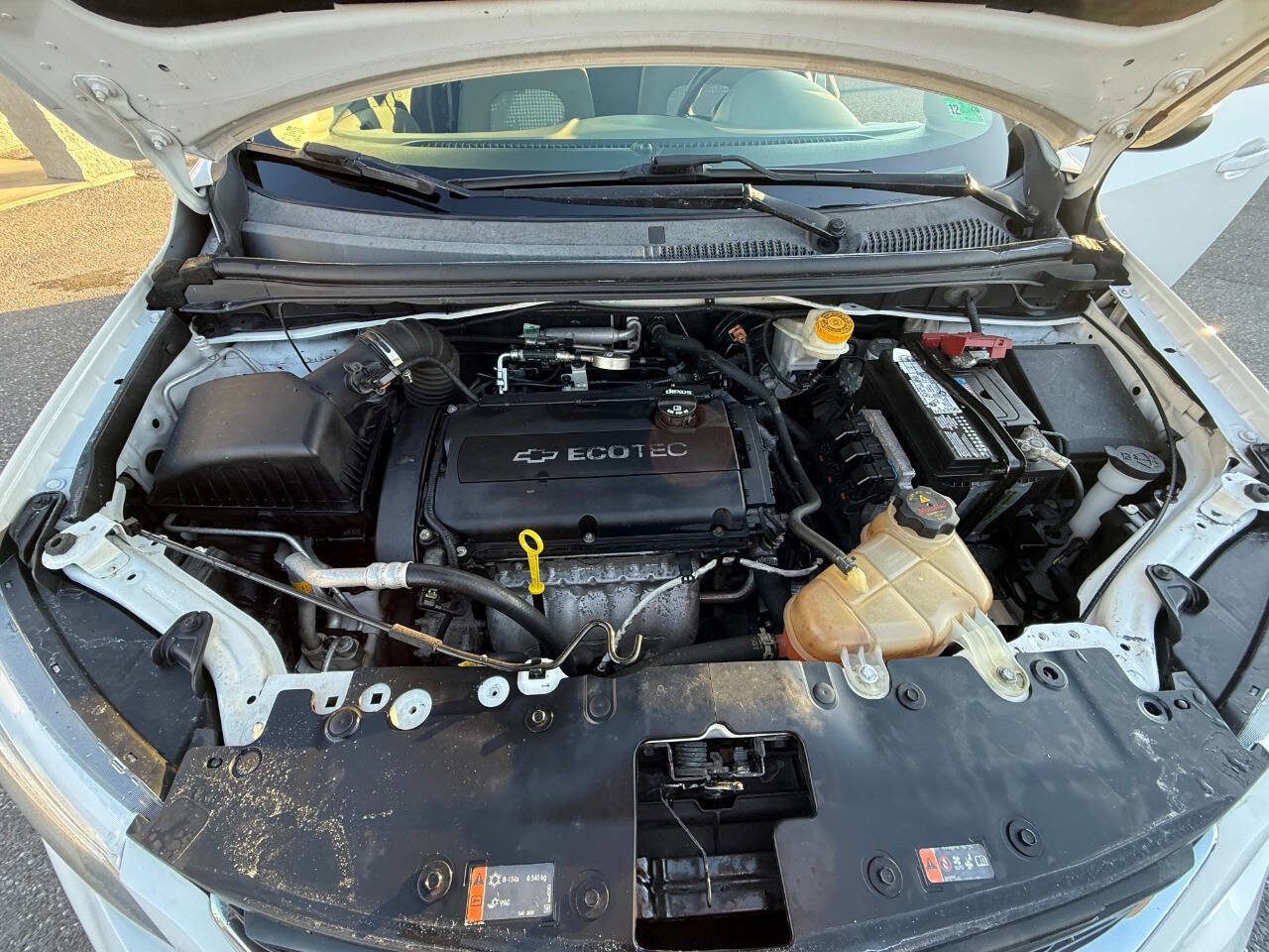 Used 2018 Chevrolet Sonic LT image 38