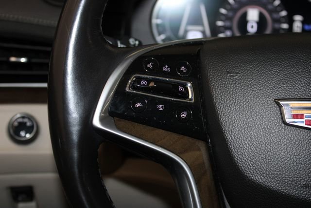 Used 2019 Cadillac Escalade ESV Premium Luxury image 22