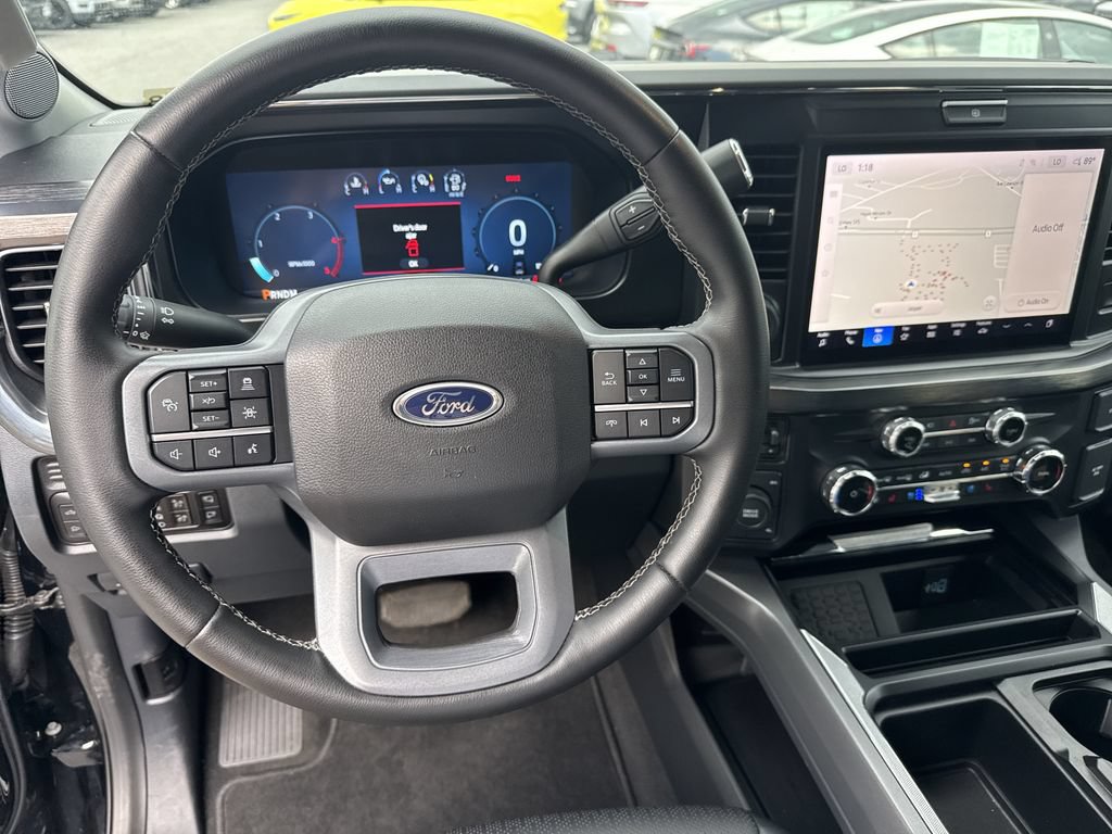 Used 2025 Ford F350 Lariat w/ Lariat Ultimate Package AWD/4WD image 25