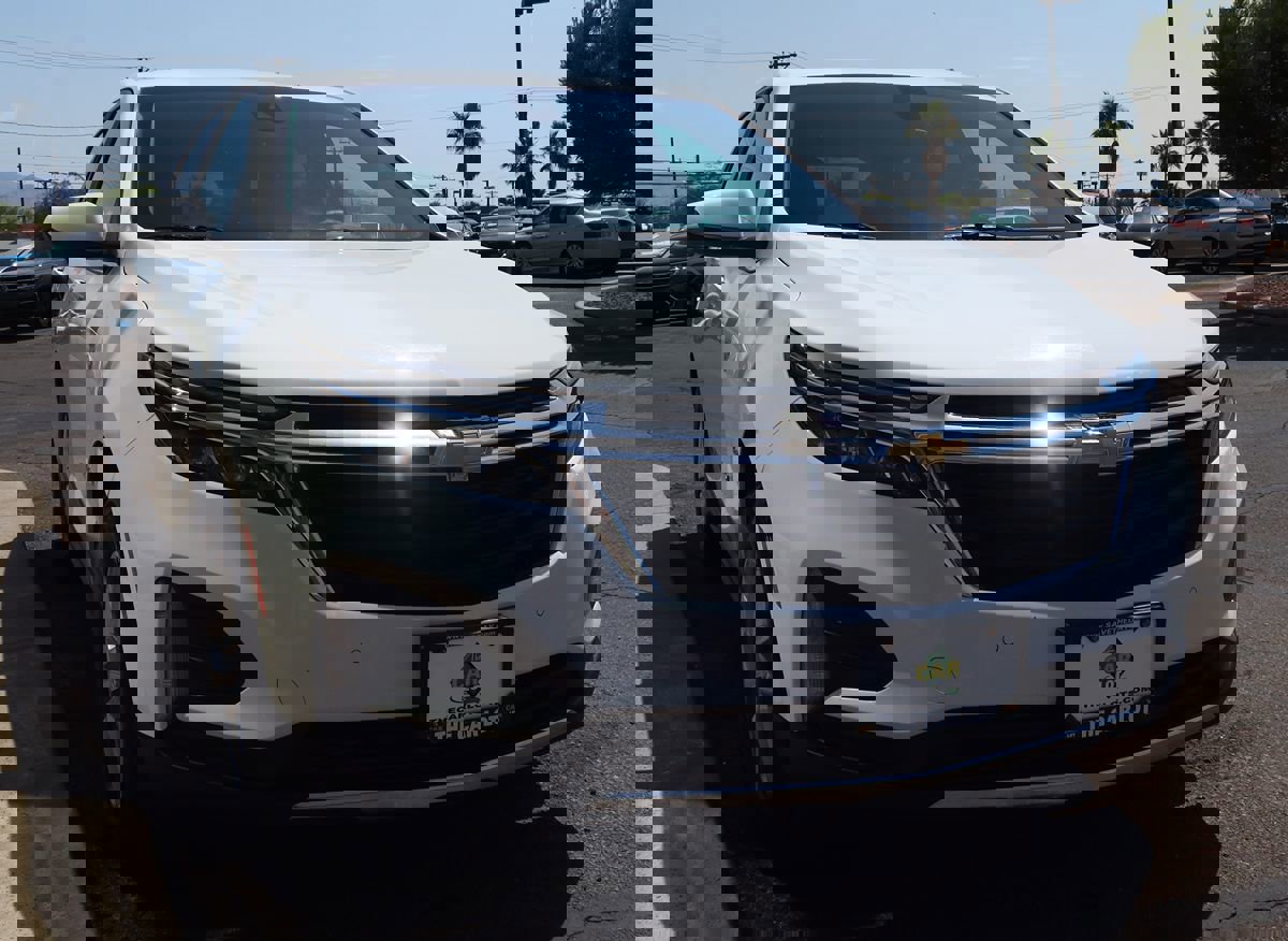 Used 2024 Chevrolet Equinox LT image 18