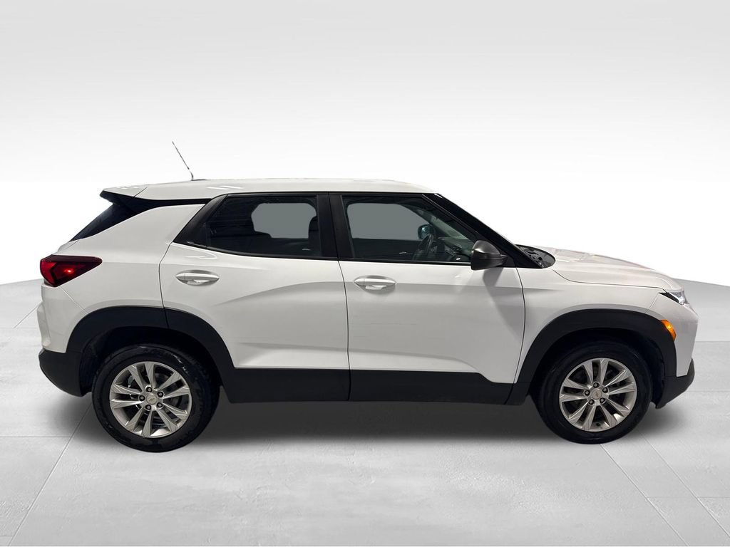 Used 2022 Chevrolet TrailBlazer LS FWD image 46