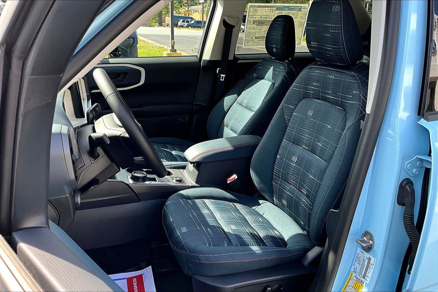 New 2025 Ford Bronco Sport Heritage w/ Convenience Package image 9