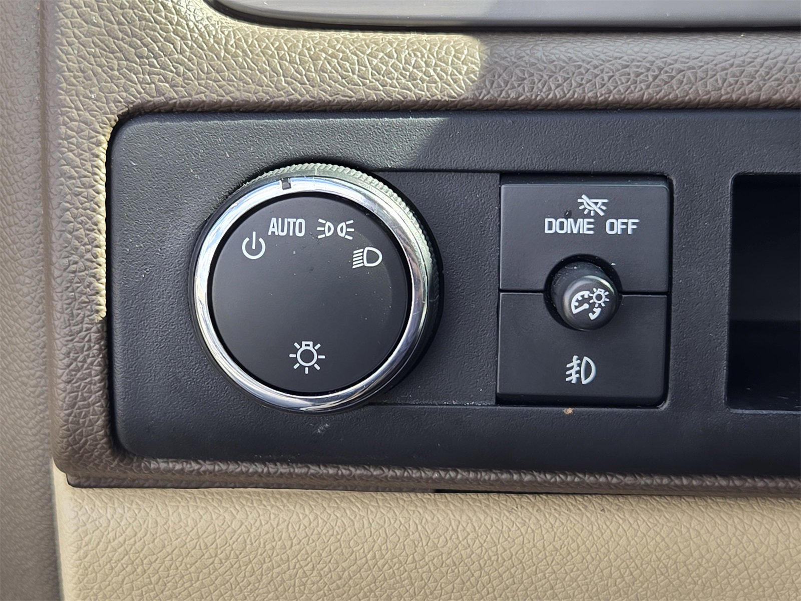 Used 2014 GMC Yukon XL SLT image 19