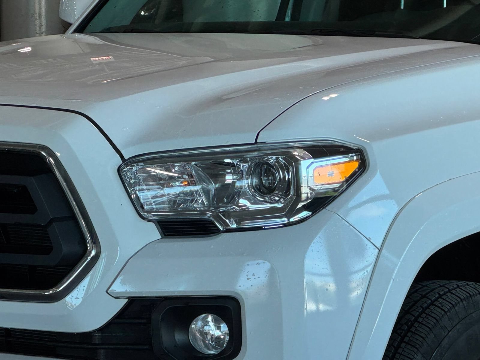 Used 2023 Toyota Tacoma SR5 RWD image 5