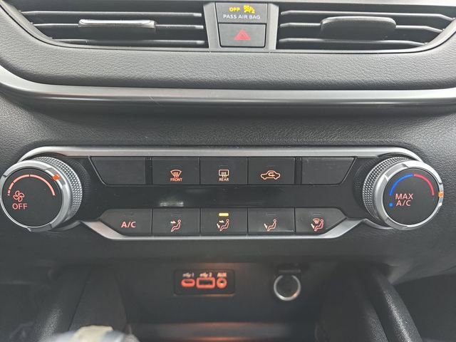 Used 2022 Nissan Altima 2.5 SV image 31