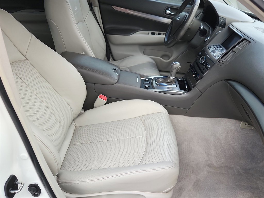 Used 2013 INFINITI G37 x w/ Premium Pkg image 15