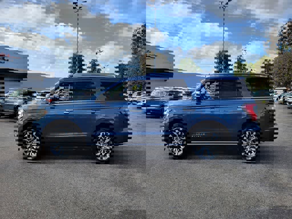 Certified 2020 Ford Expedition Platinum AWD/4WD image 2