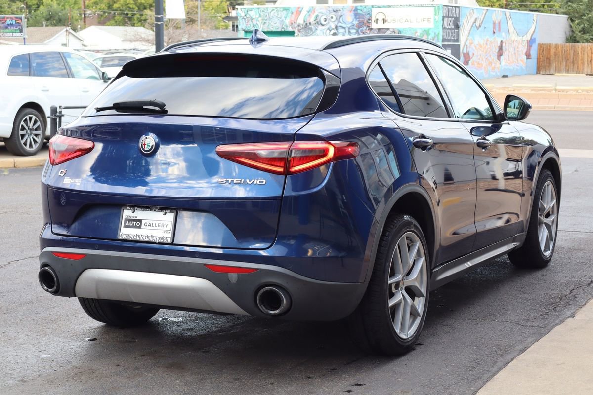 Used 2018 Alfa Romeo Stelvio Sport w/ Quick Order Package 22J Sport image 5