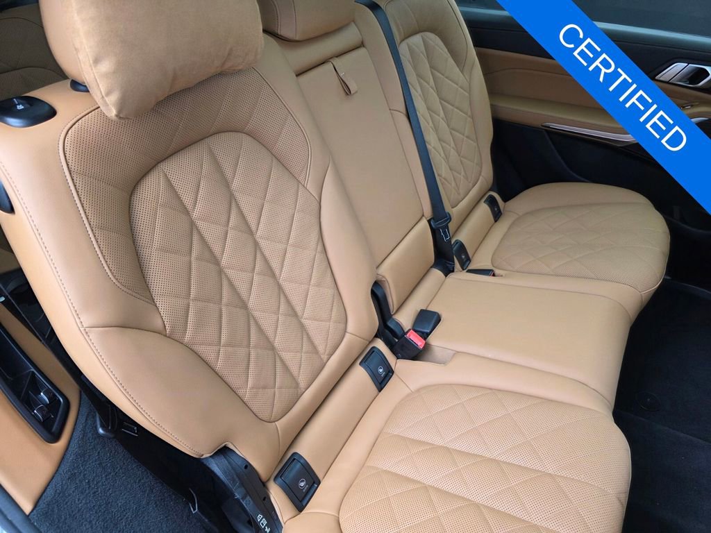 Used 2023 BMW X7 xDrive40i w/ M Sport Package image 29
