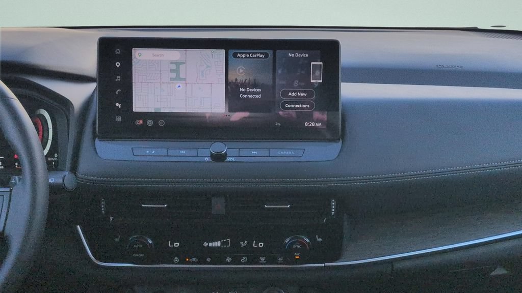 Certified 2025 Nissan Rogue Platinum FWD image 14