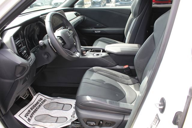 Used 2024 Lexus TX 500h AWD w/ Technology Package image 14