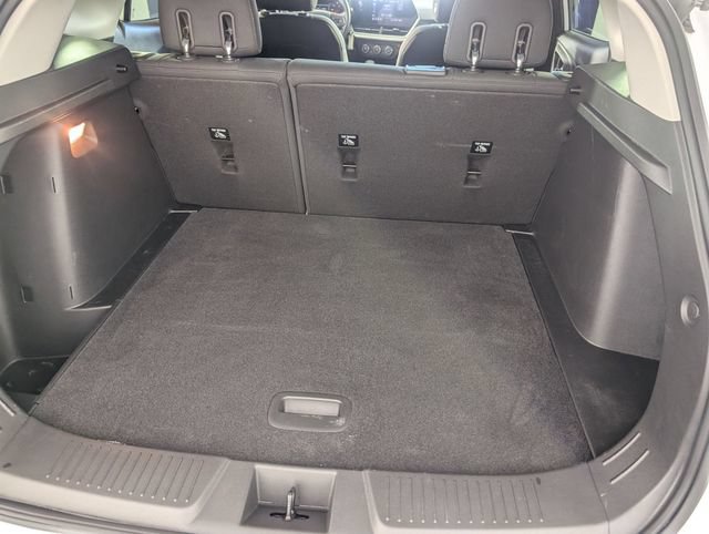 Used 2024 Chevrolet Trax LS w/ LS Convenience Package FWD image 25