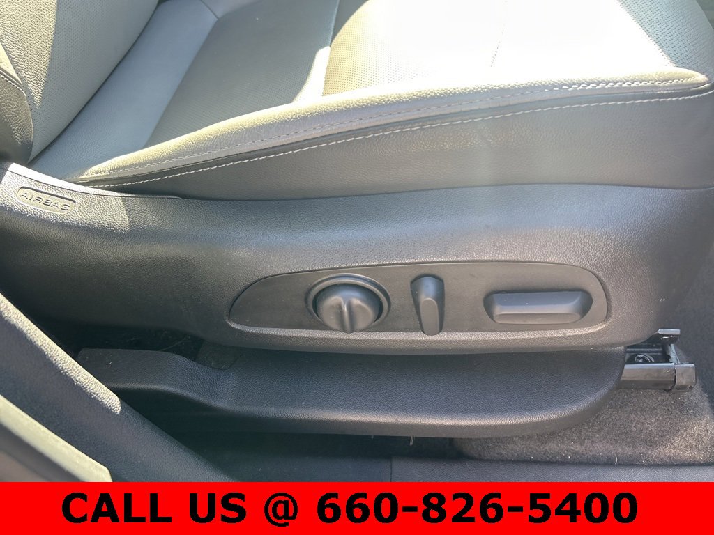 Used 2018 Chevrolet Equinox Premier image 8