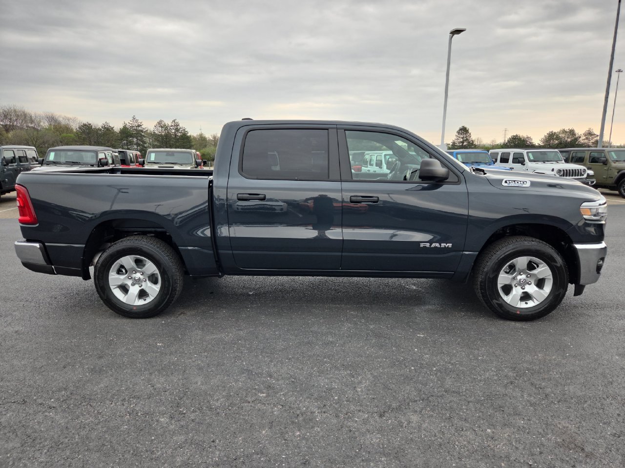 New 2026 RAM 1500 Big Horn AWD/4WD image 9