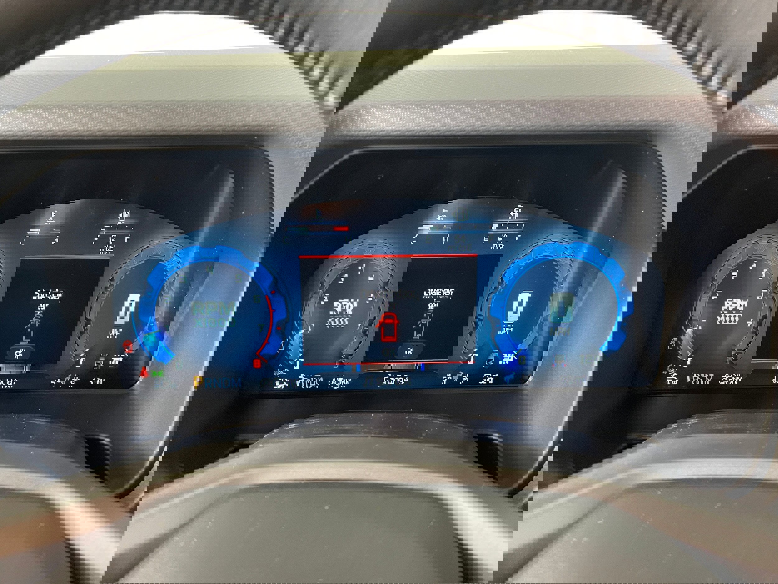 New 2025 Ford Bronco Badlands w/ Sasquatch Package image 3