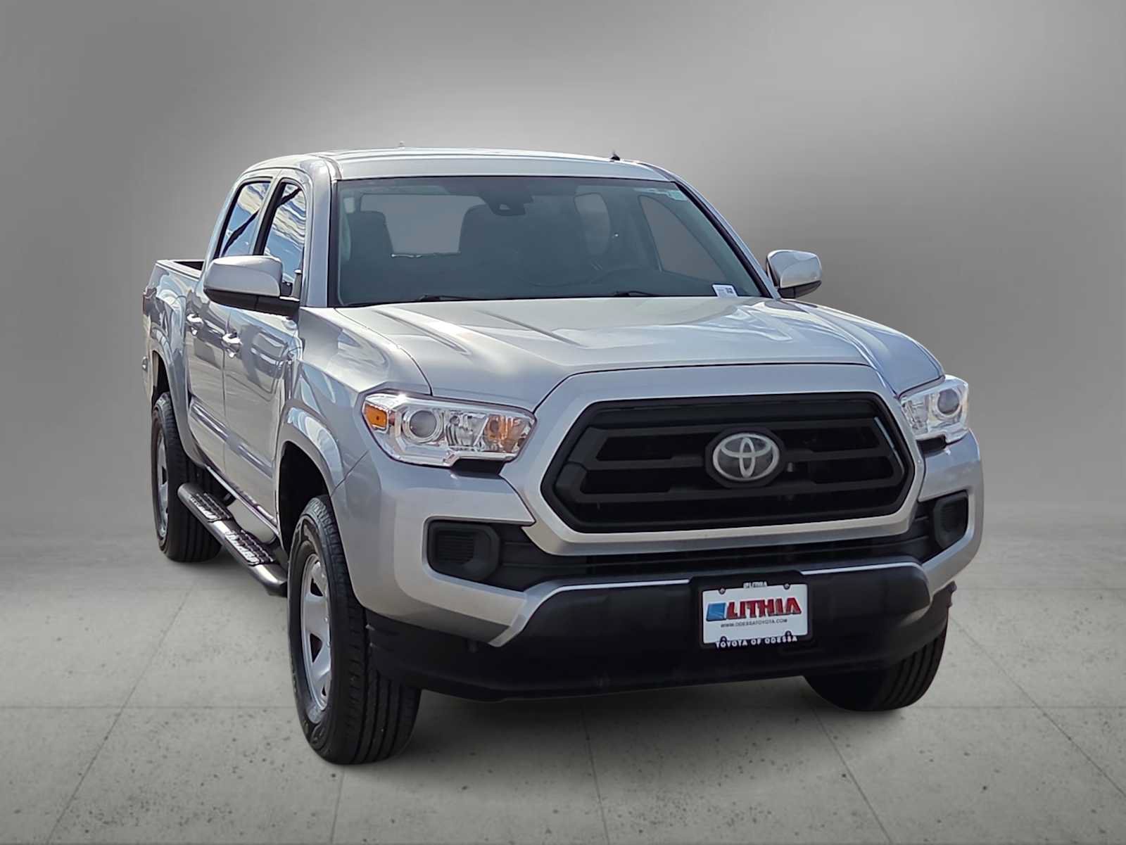 Used 2022 Toyota Tacoma SR w/ SR Convenience Package RWD image 3