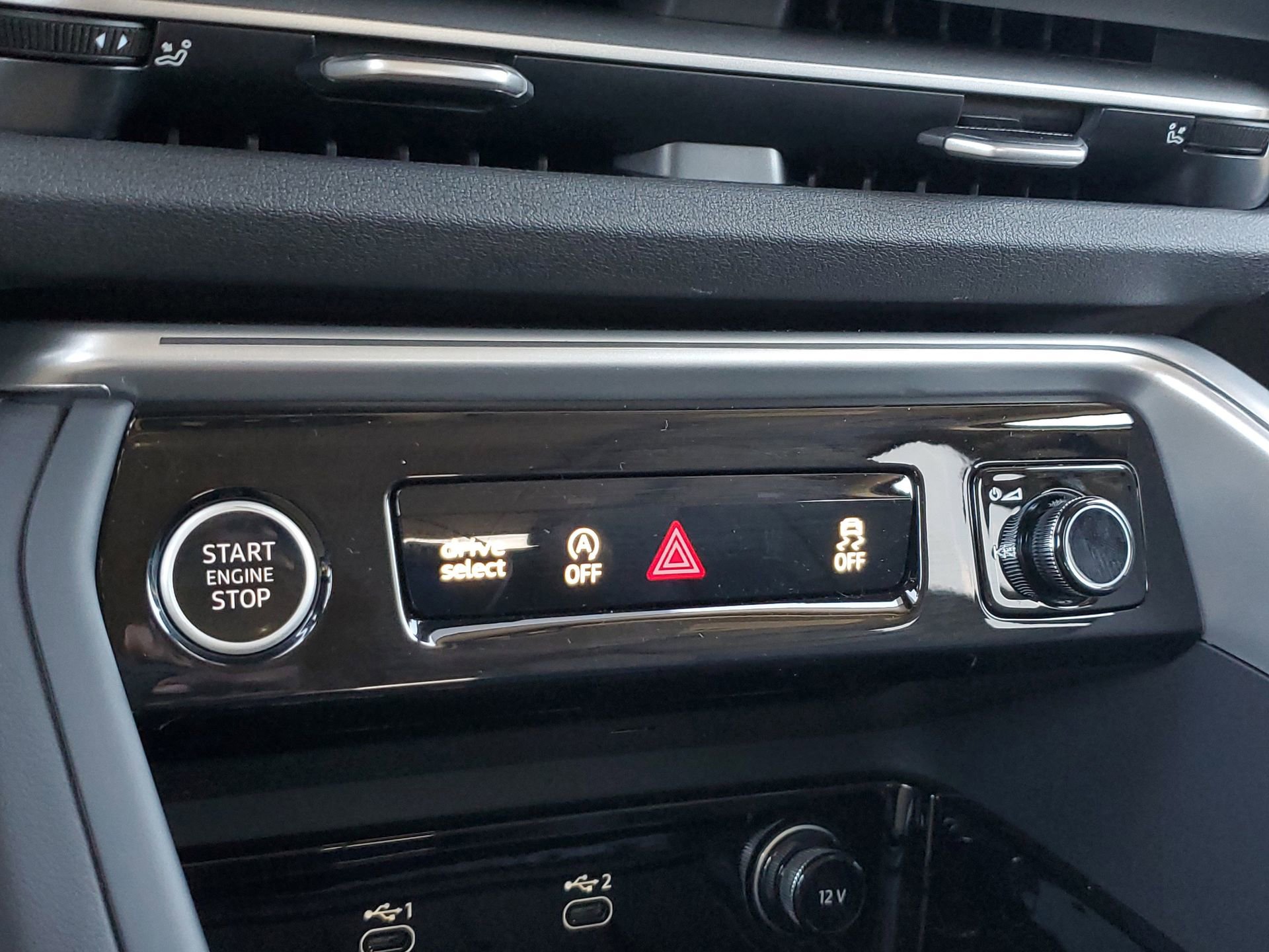 New 2025 Audi Q5 Premium Plus image 28