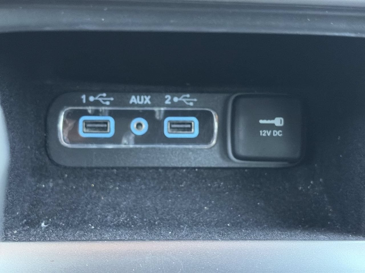 Used 2020 Jeep Grand Cherokee Laredo RWD image 27