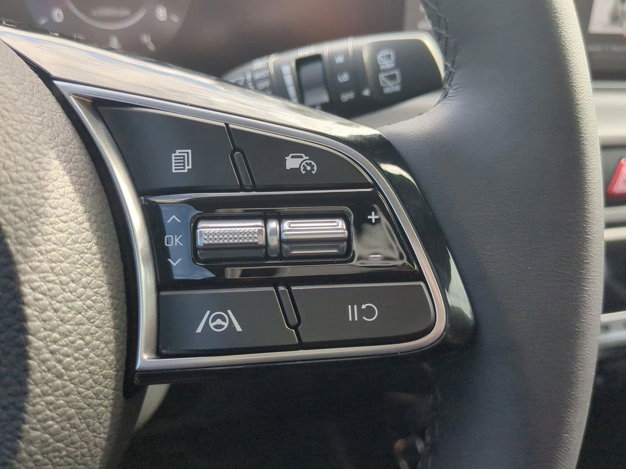 New 2026 Kia Seltos EX image 10