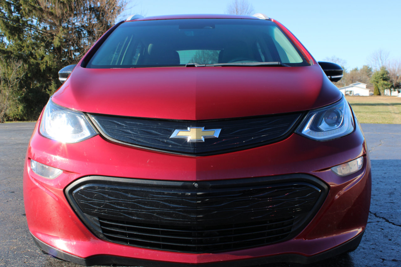 Used 2020 Chevrolet Bolt Premier w/ Infotainment Package image 2