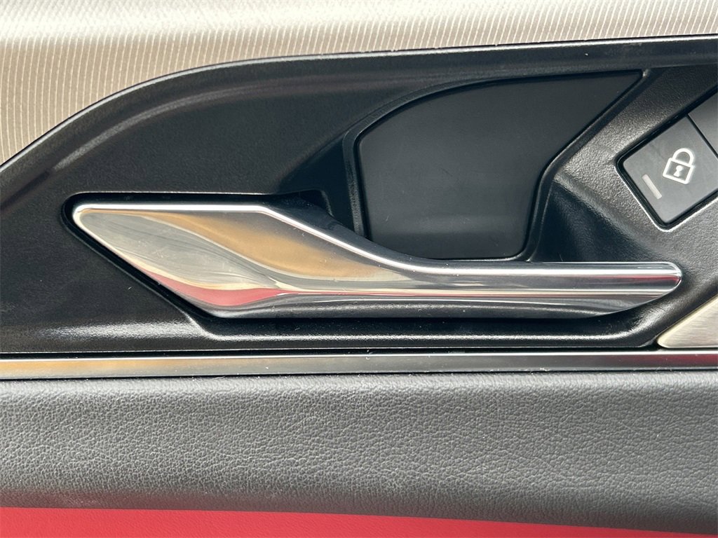 Used 2024 Jaguar F-PACE R-Dynamic S image 26