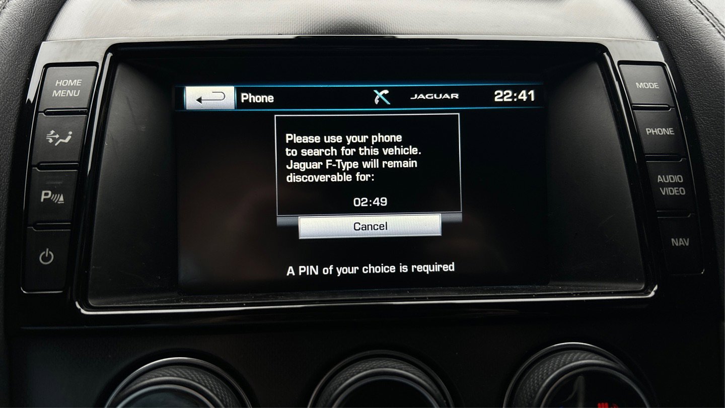 Used 2015 Jaguar F-TYPE S image 23