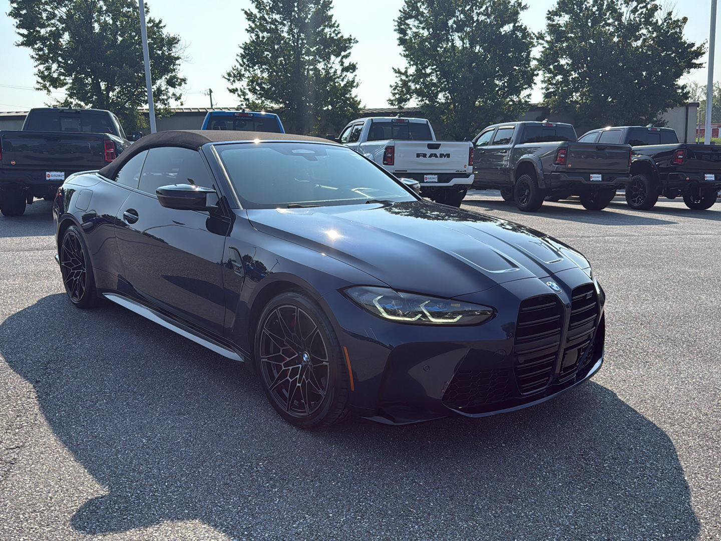 Used 2022 BMW M4 xDrive Competition AWD/4WD image 3