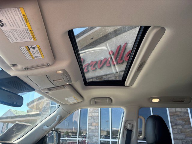 Used 2023 Nissan Armada SL image 29