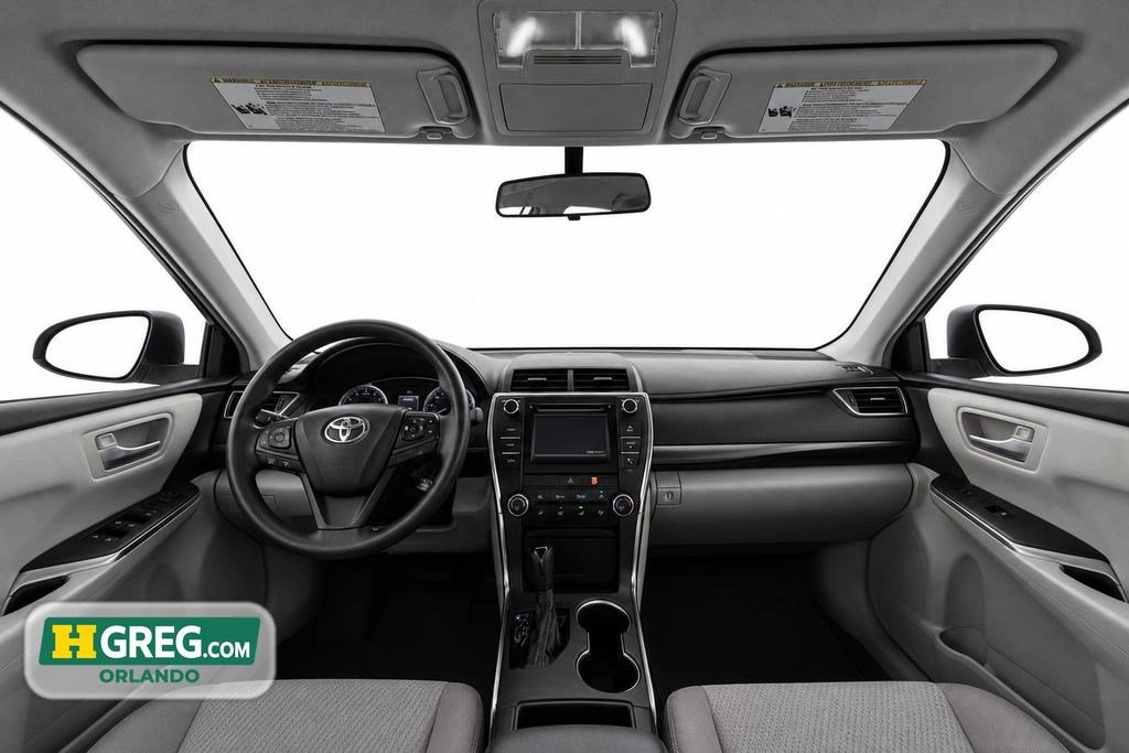 Used 2016 Toyota Camry LE FWD image 11