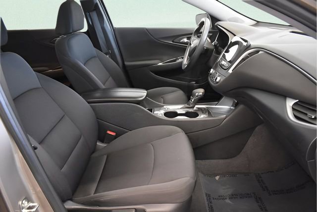 Used 2023 Chevrolet Malibu LT w/ Driver Confidence Package image 19