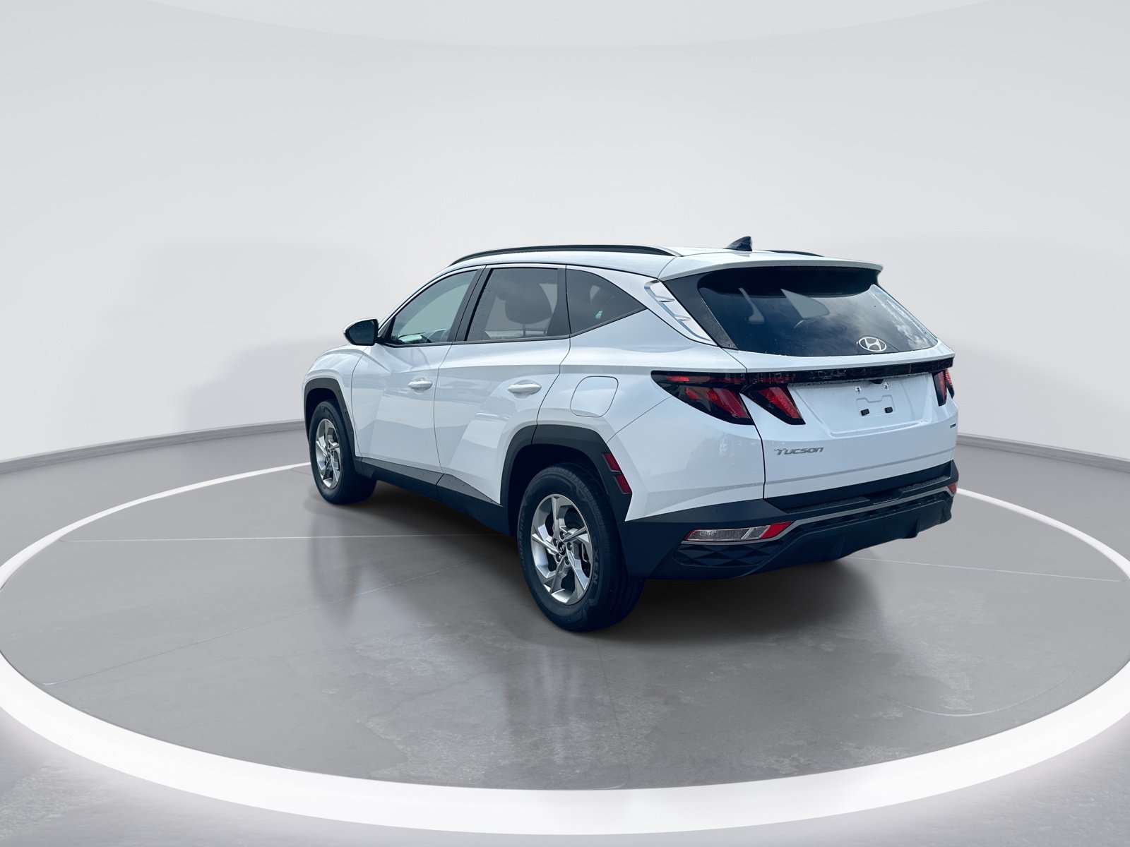 Used 2024 Hyundai Tucson SEL AWD/4WD image 7
