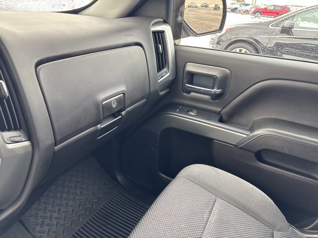 Used 2019 Chevrolet Silverado 1500 LT image 19