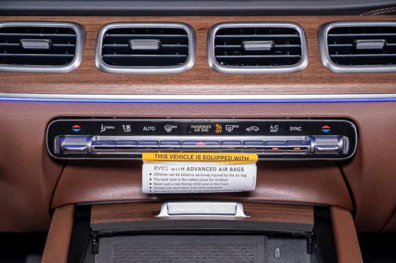 New 2026 Mercedes-Benz GLS 450 4MATIC image 21