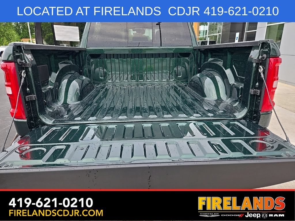 New 2026 RAM 1500 4x4 Crew Cab image 29