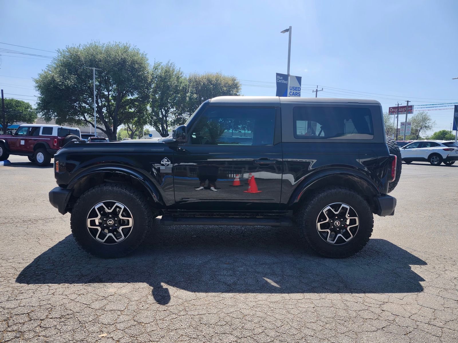 Used 2022 Ford Bronco Outer Banks image 5