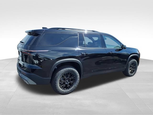 New 2027 Chevrolet Traverse Z71 w/ LPO, Illumination Package AWD/4WD image 3