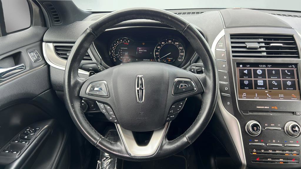 Used 2017 Lincoln MKC Premiere FWD image 19