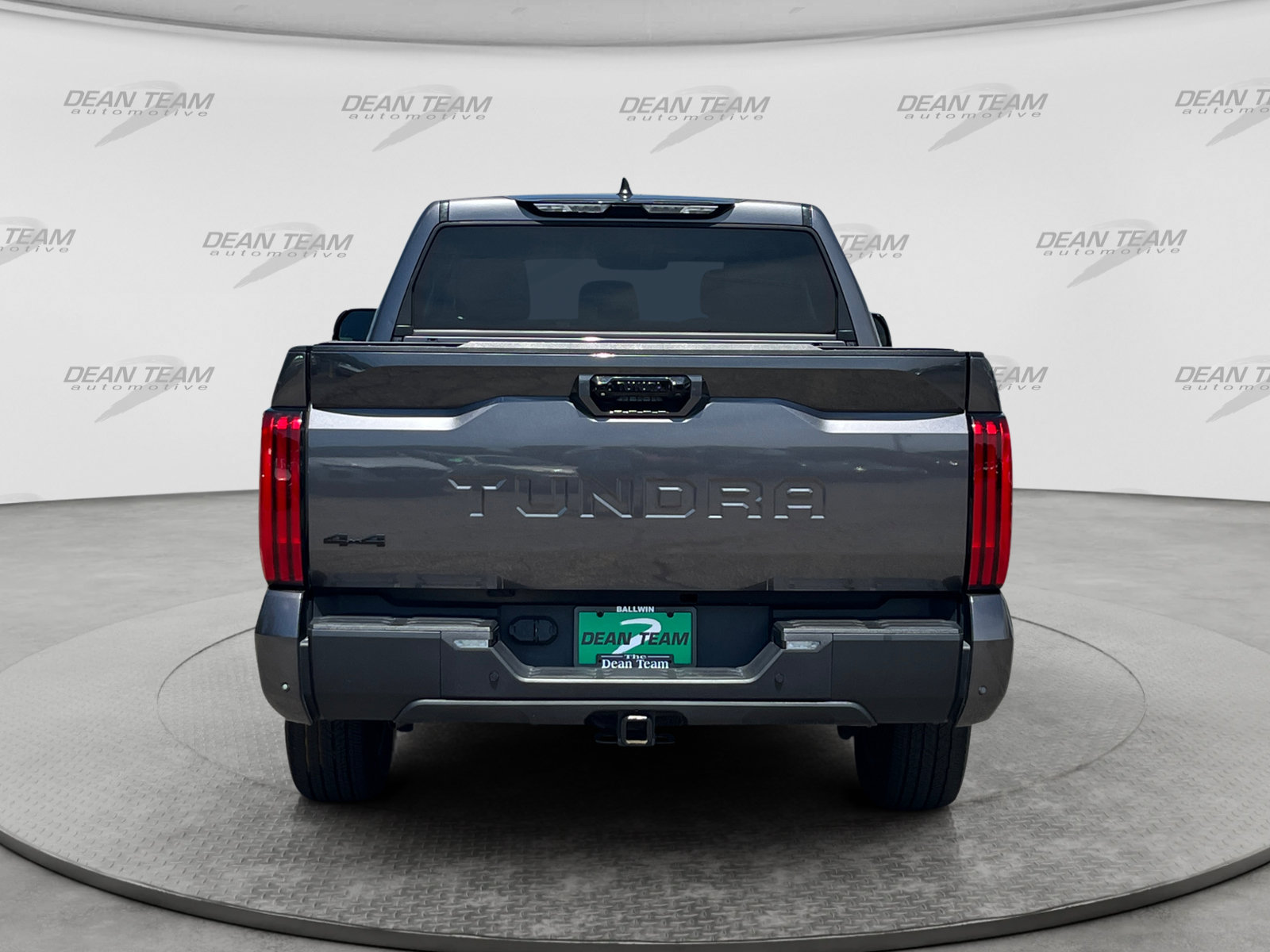 Used 2024 Toyota Tundra Limited w/ Nightshade Package AWD/4WD image 7