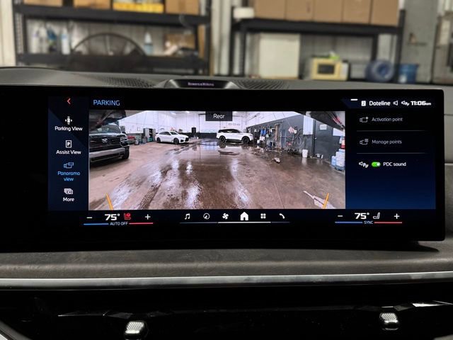 Certified 2024 BMW X7 M60i w/ Executive Package image 43