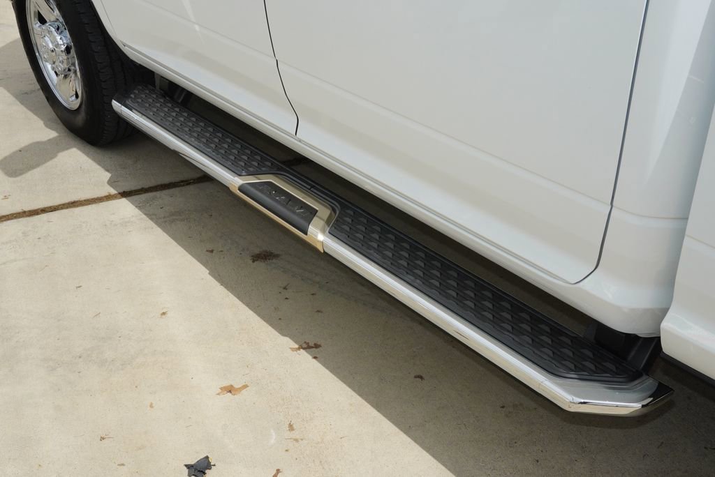 Used 2024 RAM 2500 Tradesman w/ Chrome Appearance Group image 13