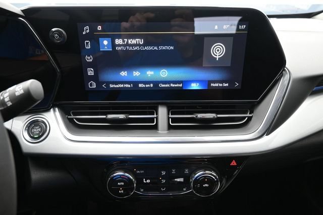 New 2026 Chevrolet Trax LT w/ LT Convenience Package FWD image 36