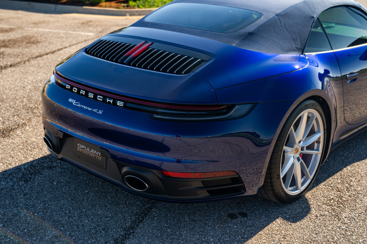 Used 2020 Porsche 911 Carrera 4S image 16