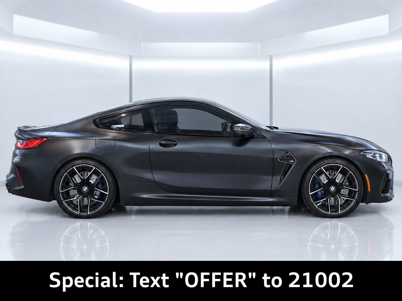 Used 2020 BMW M8 Competition w/ M Carbon Exterior Package AWD/4WD image 3
