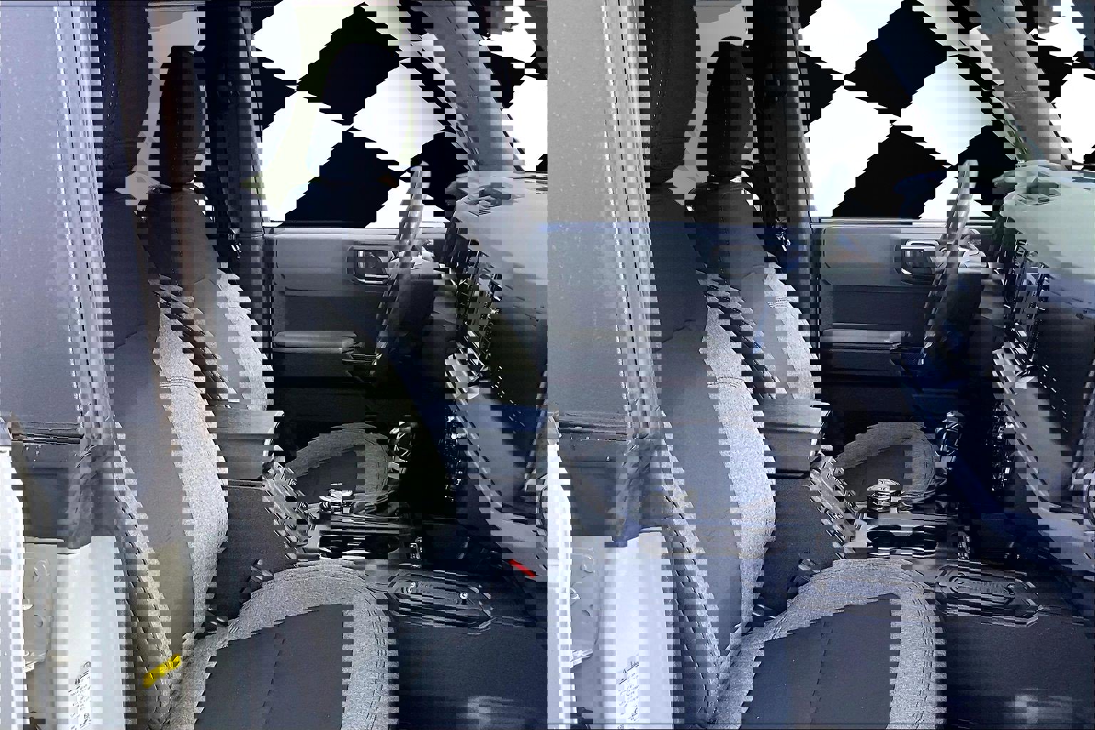 Used 2022 Ford Bronco 4-Door image 7