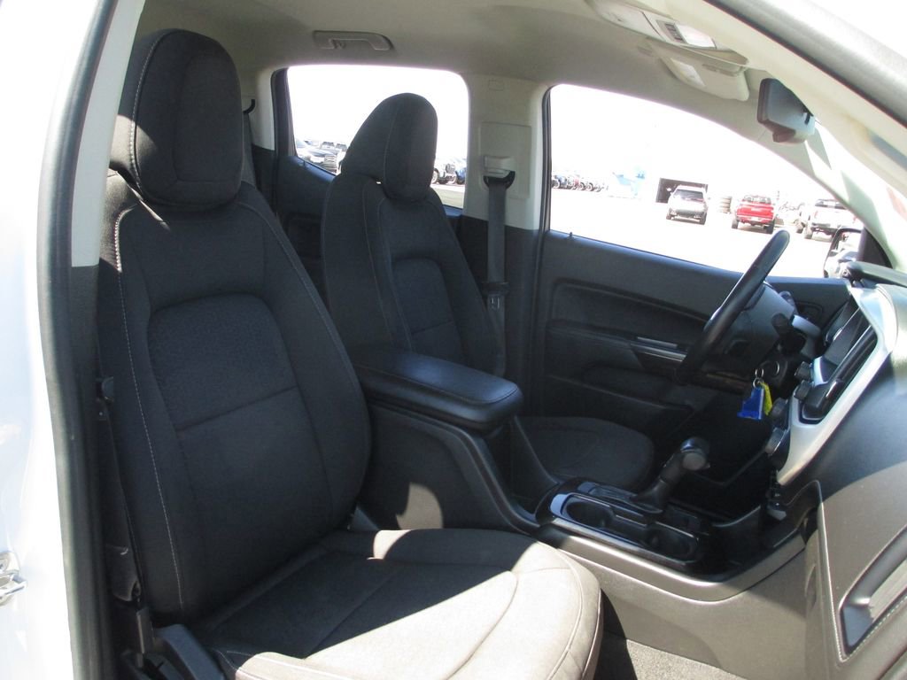 Used 2020 GMC Canyon SLE w/ Elevation Edition image 21