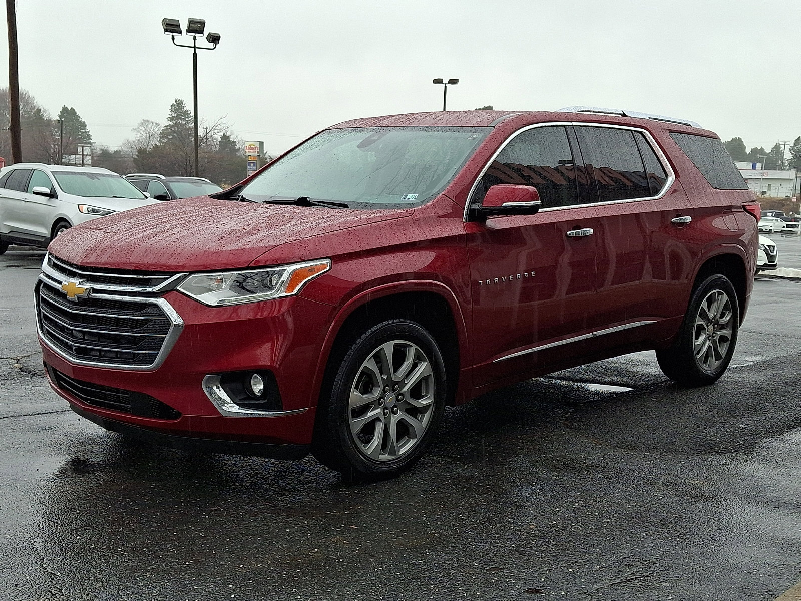 Used 2020 Chevrolet Traverse Premier image 3